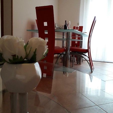 Apartman Lean Pula Luaran gambar