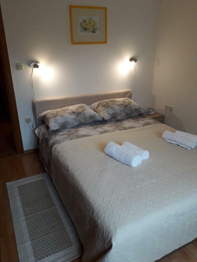 Apartman Lean Pula Luaran gambar