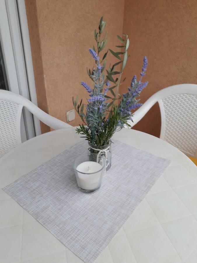 Apartman Lean Pula Luaran gambar